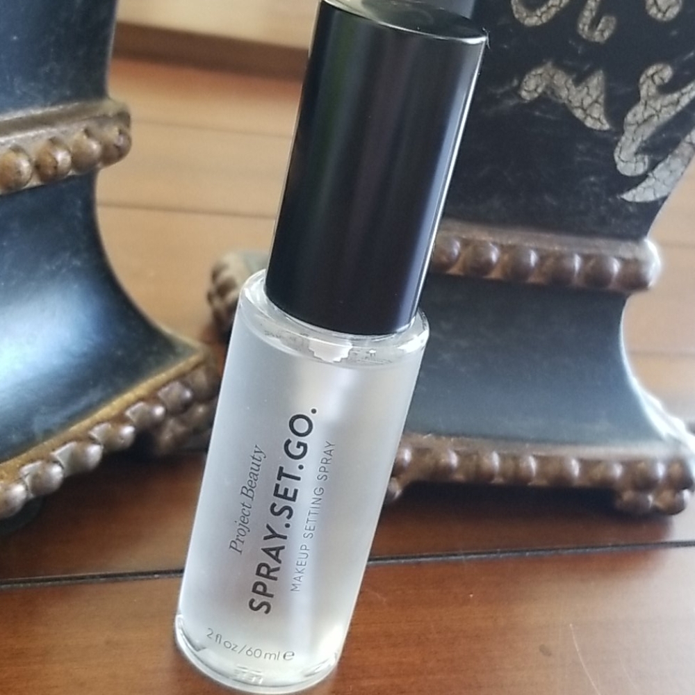 🙀 PROJECT BEAUTY SETTING SPRAY